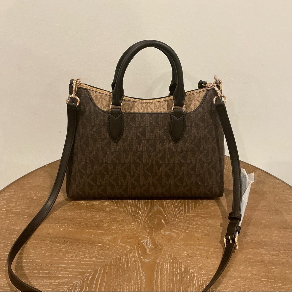 Michael Kors Brown Signature Tote Bag - Picture 4 of 7